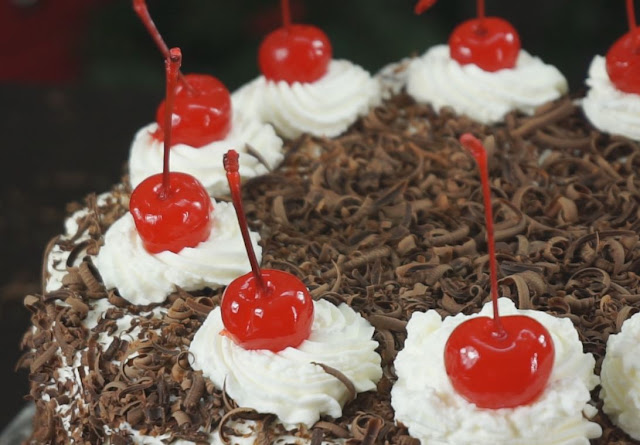 Black-Forest-Cake-Recipe