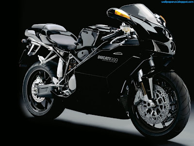 Black Sports Bike Standard Resolution Wallpaper