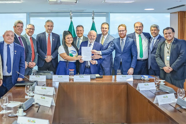 Governo Lula vai enviar PL ao Congresso para alterar o Ensino Médio