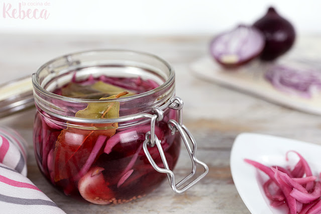 Cebolla morada encurtida