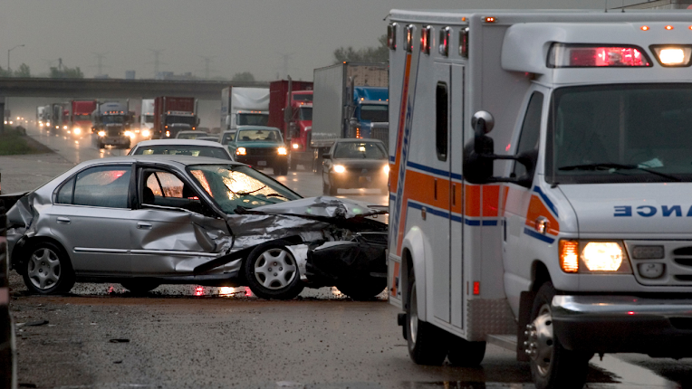 Navigating Troubled Roads: The Role of a Texas Truck Accident Lawyer