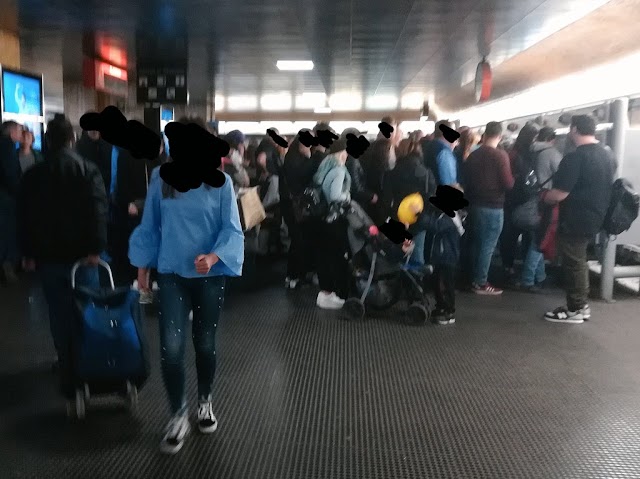 Cronache di Metro A e scale immobili