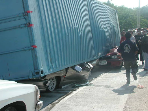 Reasons not to drive close to container trucks