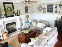 Farmhouse Chic Living Room Decor