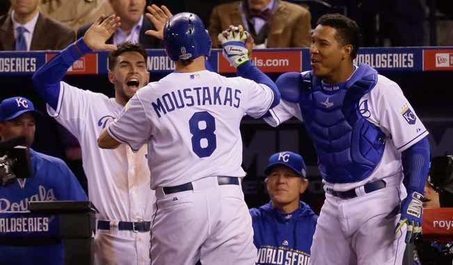 Kansas City empató serie mundial y hoy se define campeón MLB.