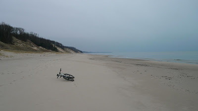 Looking south down Lake Michigan shoreline from Castle Park