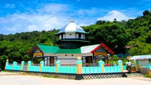 https://FindWisata.blogspot.com | 8 Tempat Wisata di FakFak Papua Barat yang Paling Terkenal