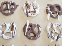 chocolate covered pretzels