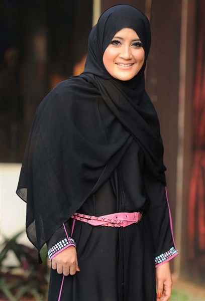 trend model gaya hijab ala umi pipik dian irawati terbaru 2017/2018