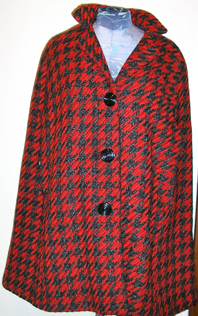 Red Vintage Houndstooth Cape #vintage #cape