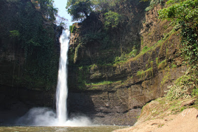 Daftar Tempat Wisata Air Terjun