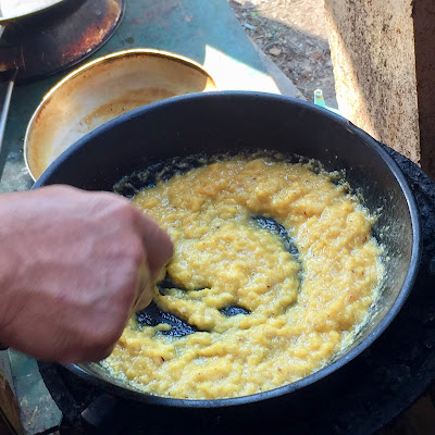 ハニーマンゴカレー