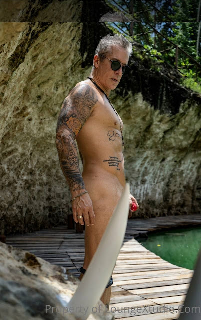 Fernando Carrillo desnudo en OnlyFans