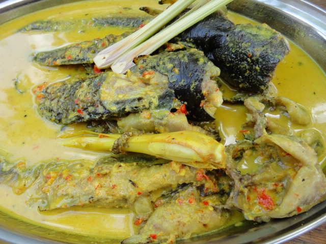 Cook 4 You & Me: Ikan Keli Masak Lemak Cili Api