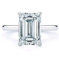 emerald cut diamond ring