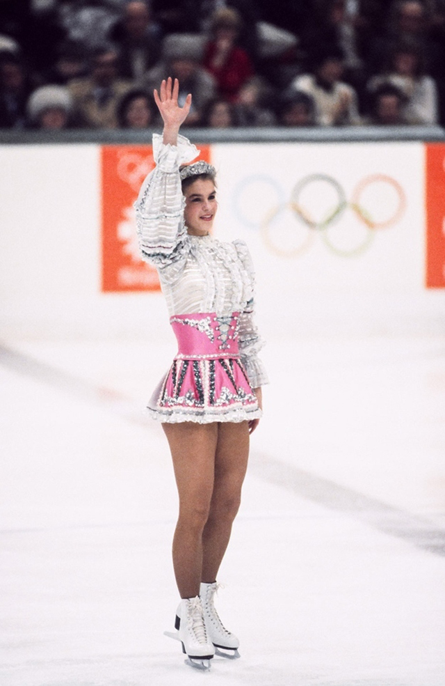 Katarina Witt 1984 - Пин на доске Katarina Witt / Highlights as katarina witt wins the women's figure skating gold medal during the sarajevo 1984 winter olympic games.