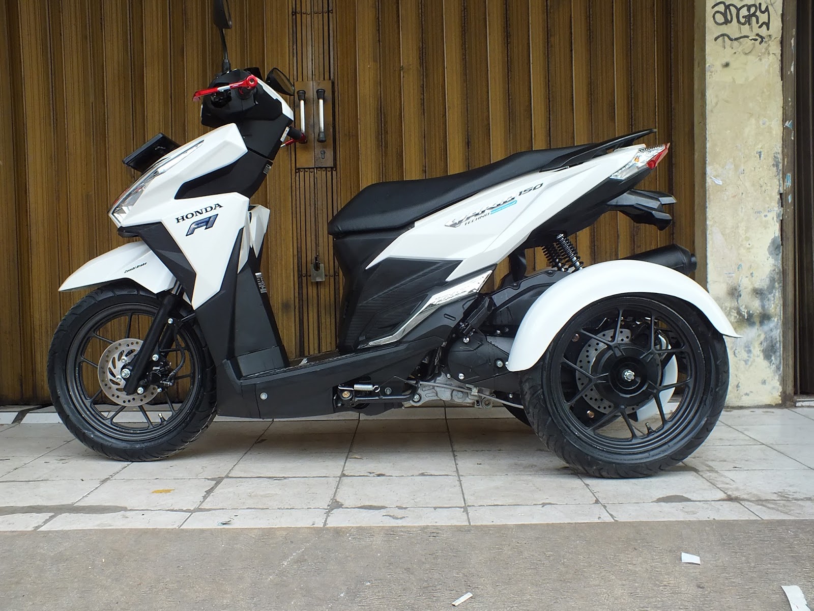 Oracle Modification Concept HONDA VARIO TECHNO 150 RODA TIGA