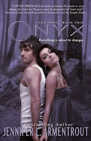 http://lachroniquedespassions.blogspot.fr/2015/05/lux-tome-2-onyx-jennifer-l-armentrout.html