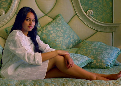 Bollywood Actress Sonakshi Sinha Hot Still