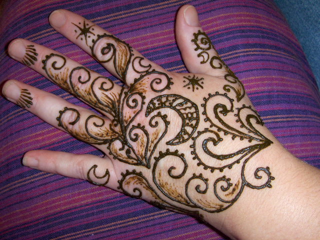 henna drawing design