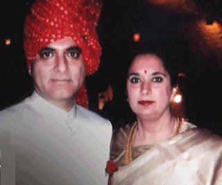 Deepak Chopra Family Wife Son Daughter Father Mother Age Height Biography Profile Wedding Photos