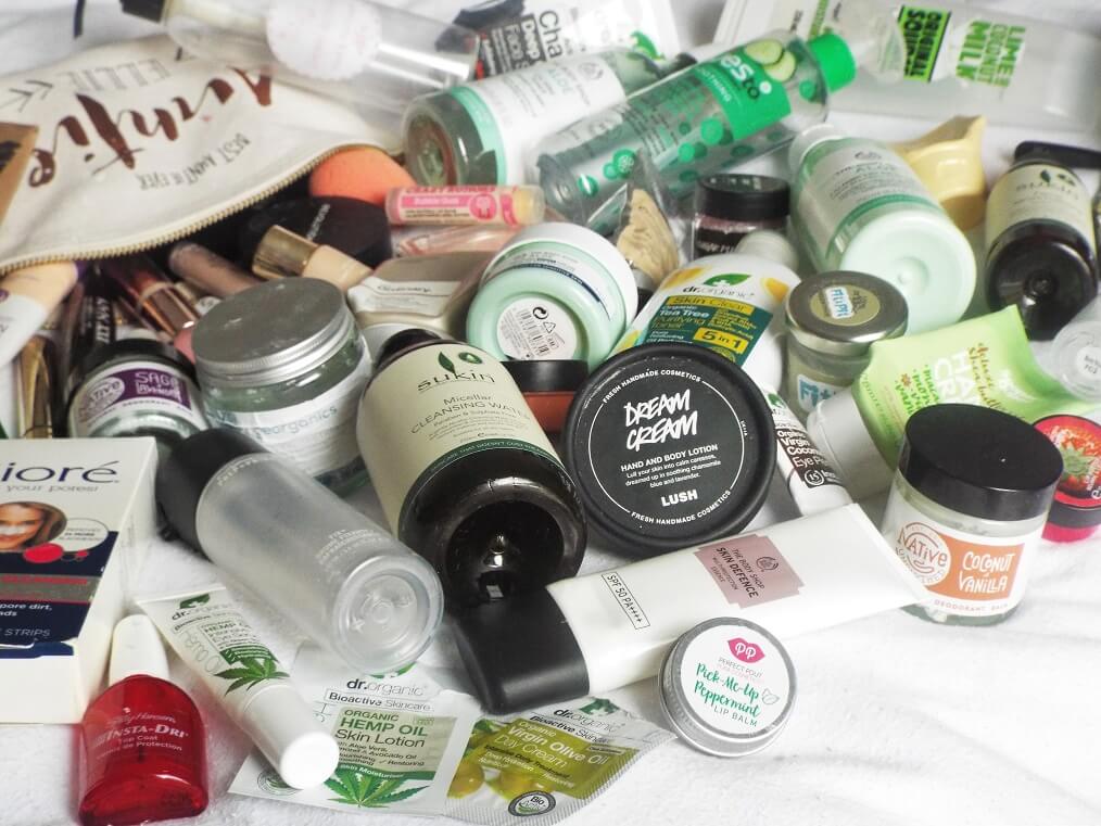 A ginormous spread of almost all vegan and cruelty-free beauty empties, with LUSH Dream Cream and the Sukin micellar water taking centre stage.