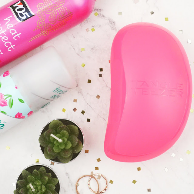 Lovelaughslipstick blog - Tangle Teezer Salon Elite Detangling Brush Review