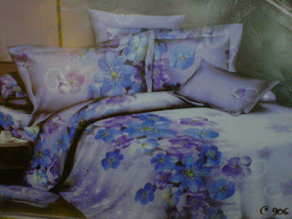 sprei motif bunga sepatu biru