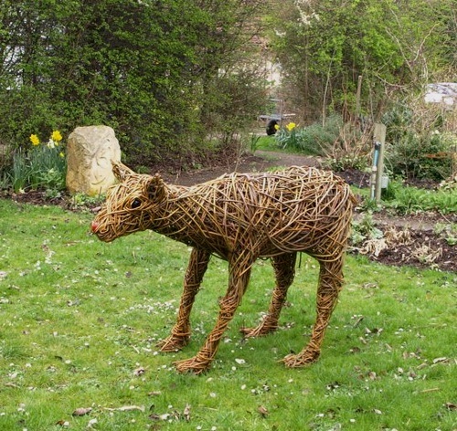 Funny and unique sculptures made from twigs, branches and tree trunks - imroee