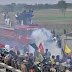 वाटर कैनन, आंसू गैस भी नहीं रोक पाए किसानों के कदम, आज दिल्ली आ रहे हजारों अन्नदाता