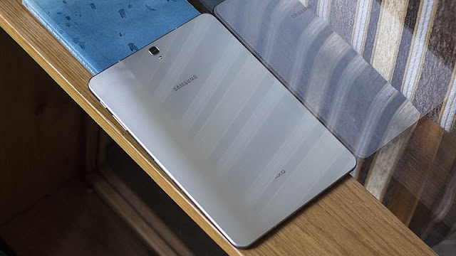 Máy tính bảng Galaxy Tab S4 sắp ra mắt đã đạt chứng nhận của FCC
