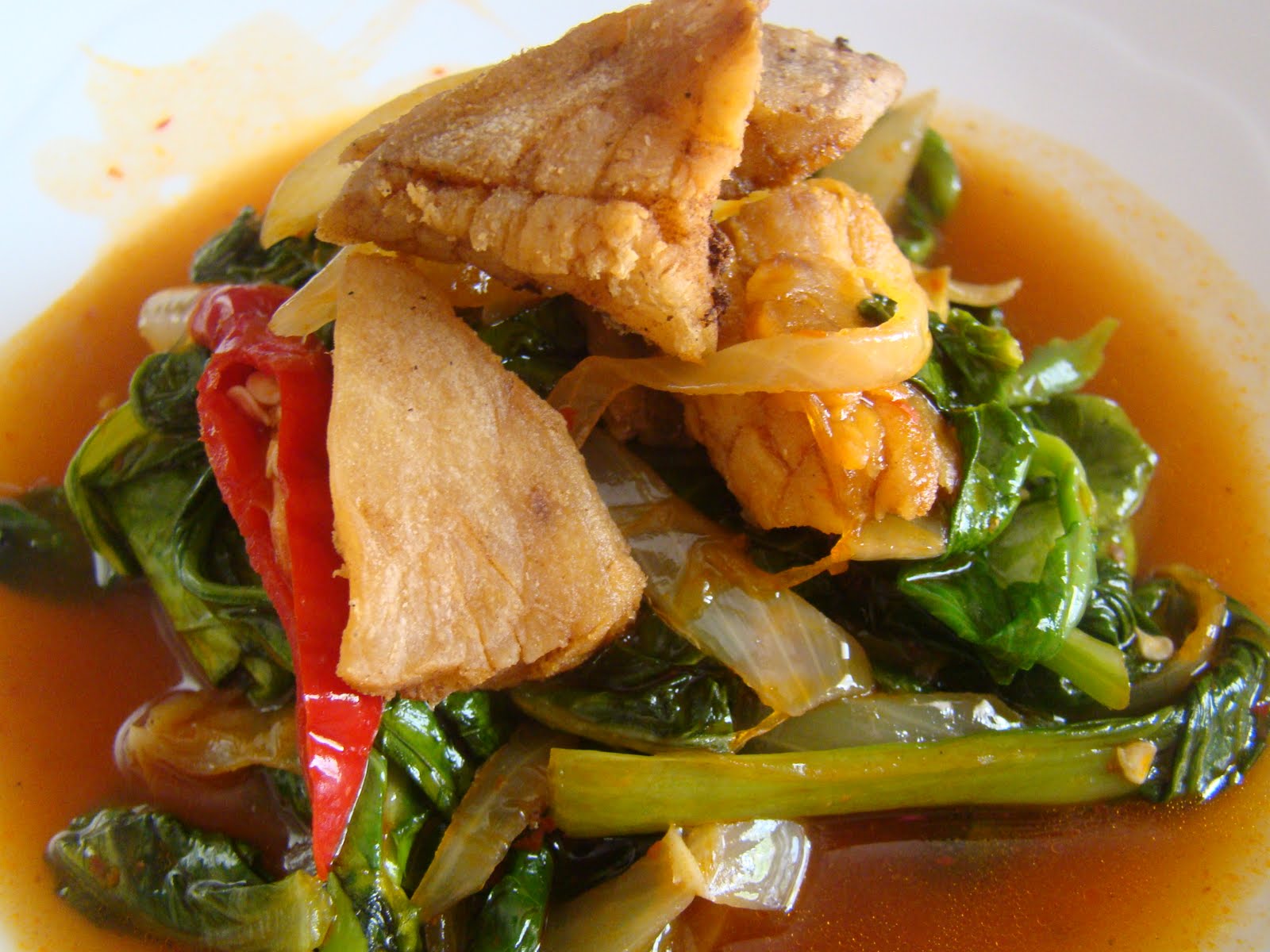 Semuanya di LiL dapur Siti ^_^: Resipi - Sayur Kailan Ikan 