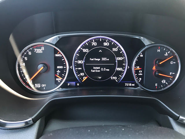 Gauge cluster in 2019 Chevrolet Blazer Premier AWD