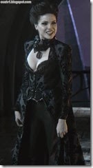 Regina costume