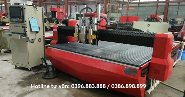 Máy CNC hút chân không 3 đầu thay dao tự động công nghệ mới nhất hiện nay 1