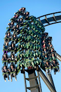 It features two 28seater Bolliger & Mabillard Wing Coaster trains. (uk the swarm)