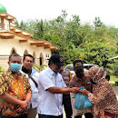 Melalui Gerakan Infak Seribu Rupiah, Manejer PN III (Persero) Gunung Para Wahyu Cahyadi Serahkan 100 Paket Bantuan Pada Masyarakat Kurang Mampu