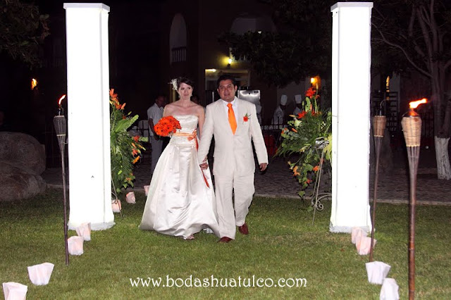 boda en playa, beach wedding, Oaxaca, México, Bodas Huatulco, Wedding Planner