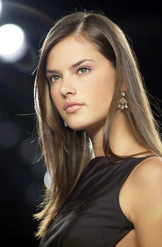 alessandra ambrosio hair color The 2006 and 2007 shows were held at the 