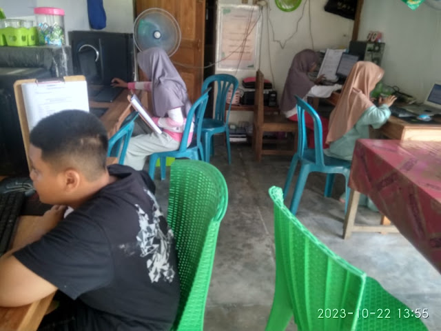 Kegiatan Kursus di LKPK Multi Komputer Batulicin Tanah Bumbu