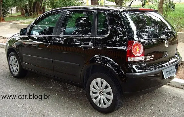 Novo Polo Hatch 2010 Flex 1.6 - Teste Quatro Rodas