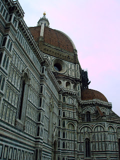 Catedral Santa María de las flores. Florencia, Italia. El crucero americano.