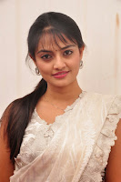 Nikitha Narayan Glamorous Photos web.filmyfi.com