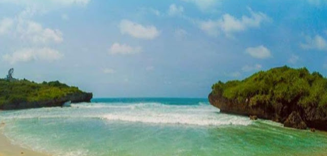 ReviewPantai Sarangan Gunungkidul Yogyakarta