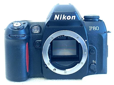 Nikon F80, Front