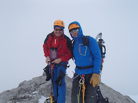 Fernando Calvo Guia de alta montaña UIAGM Guiasdelpicu.com , #rab.equipment #campcassin #lowealpine #oakleyeurope guias de montaña de #picosdeeuropa escaladas al picu y peñasanta