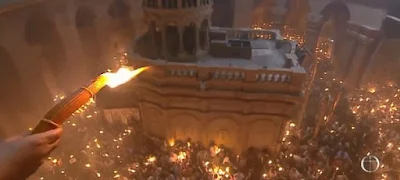 Holy Fire Descends In Jerusalems Church