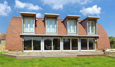 Modern Achitecture Houses: Covered with a modern two-story brick house