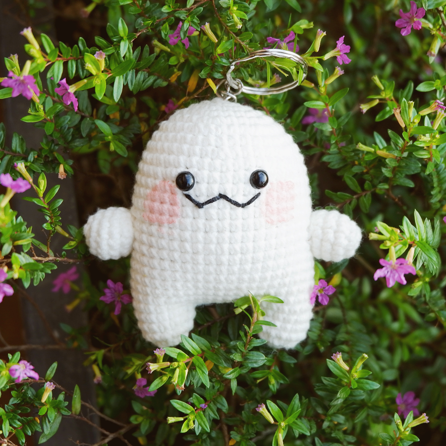 FREE AMIGURUMI PATTERN : LITTLE HERO