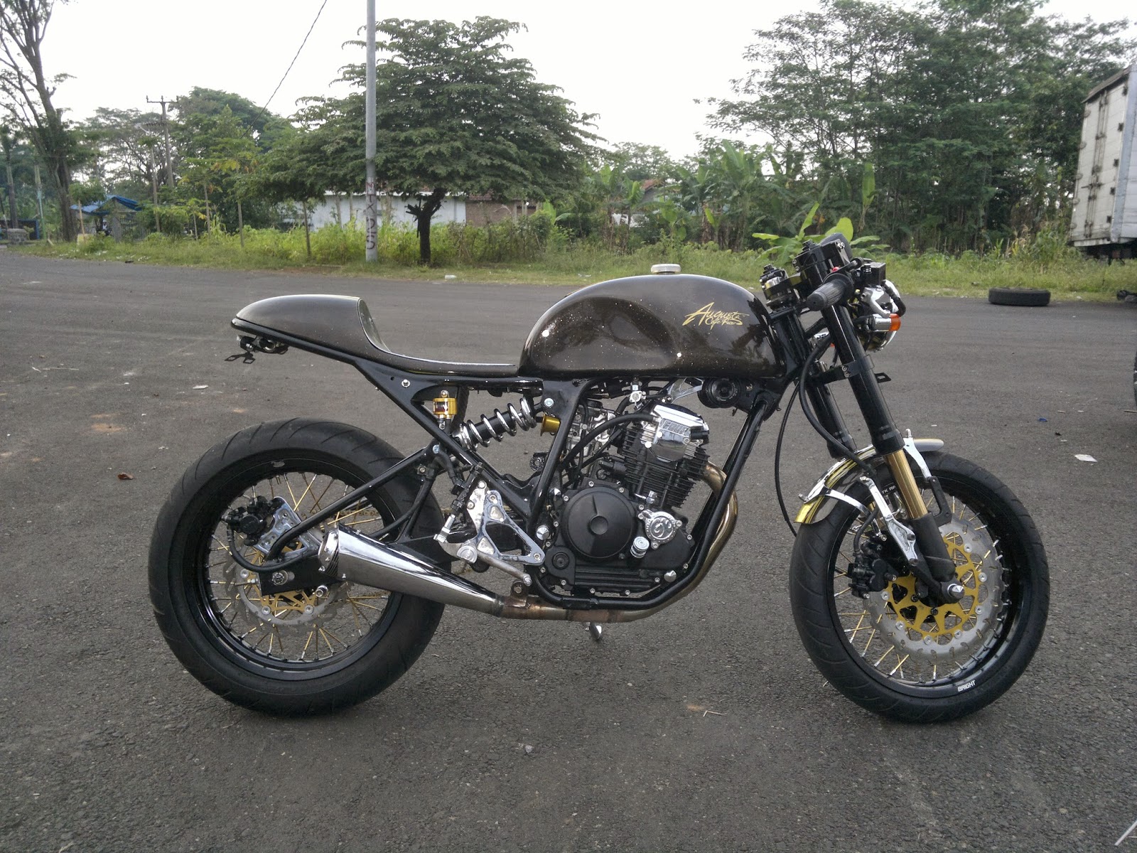 57 Kumpulan Modifikasi Yamaha Scorpio Z Cafe Racer Modifikasi Motor